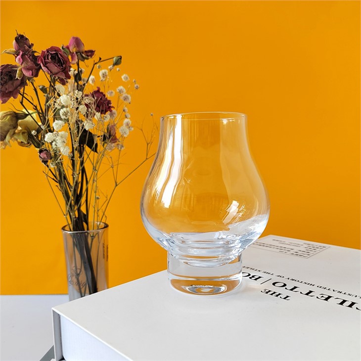 Tulip Wine-tasting khob